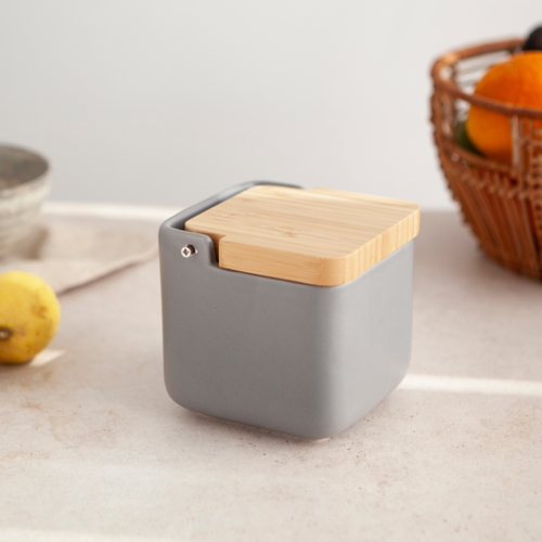 Salero de Cocina de Cerámica cuadrado con tapa de madera de Bambú Color  blanco mate